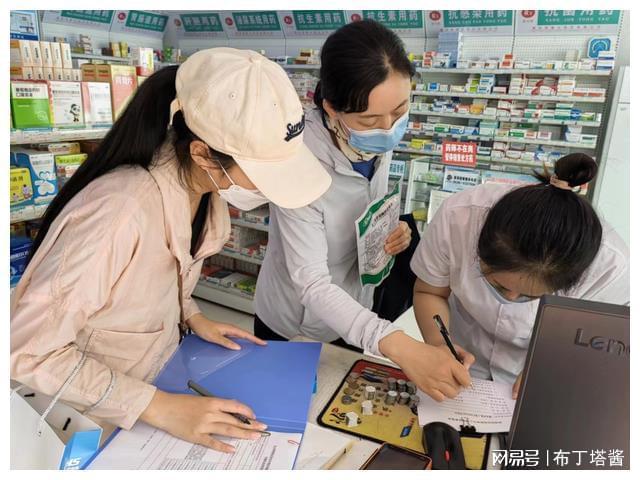 红河最新小药店愿意套现的原因方法分析(最方便真实的红河急用钱24小时套医保卡方法)